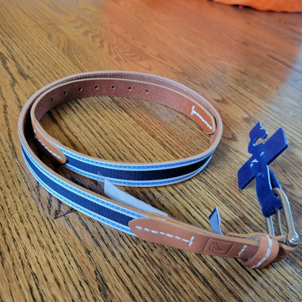 Sperry Leather Belt Medium